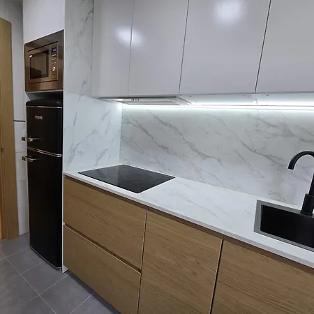 Daire Privado Deluxe - Grupo Rh 20 *